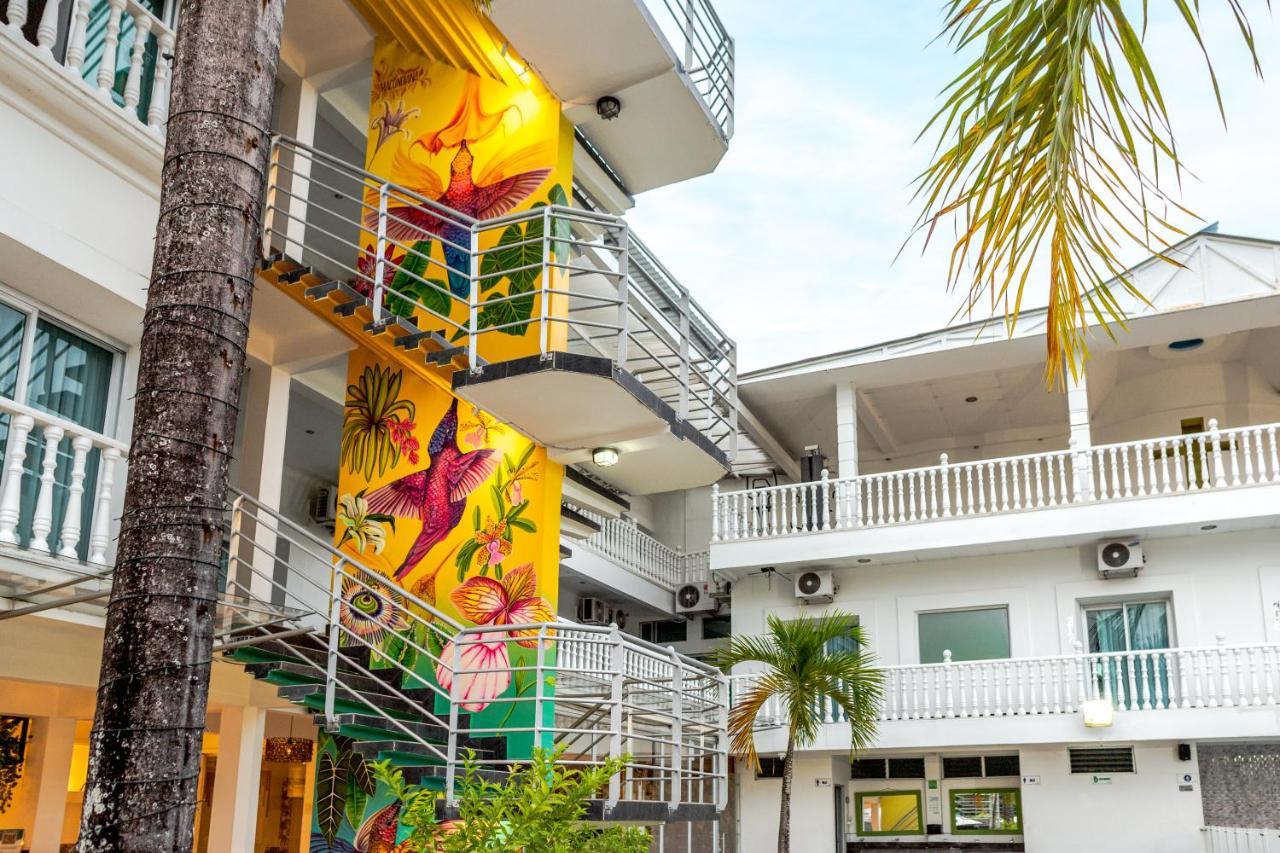 Hotel Manantial Melgar Exterior foto